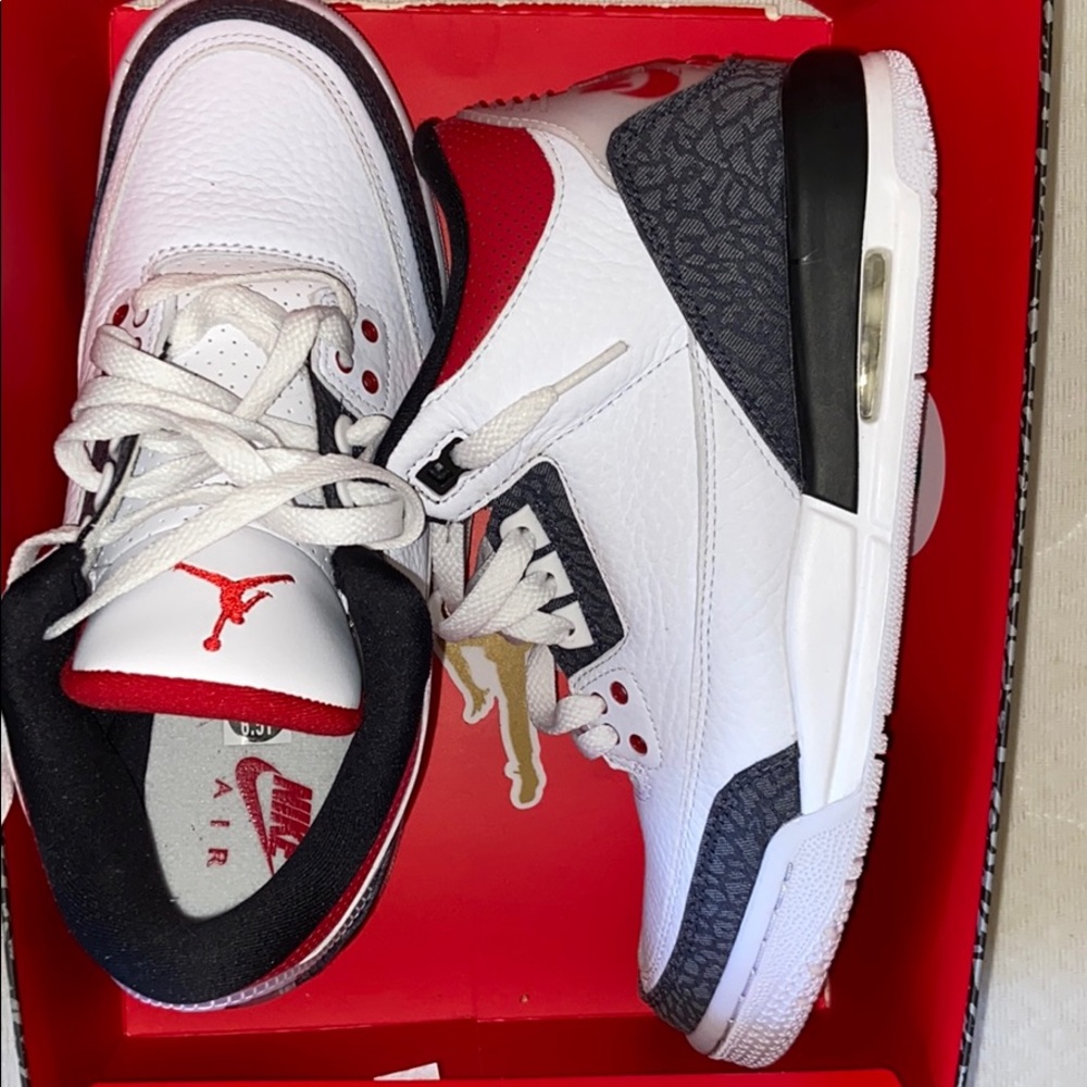 Air Jordan 3s GS(GRADESCHOOL)